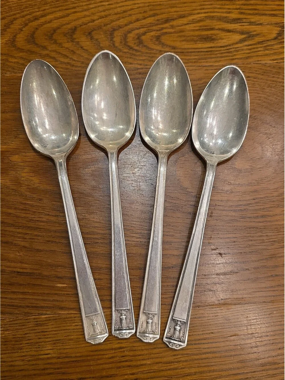 Antique Holmes & Edwards CENTURY Oval Soup Spoon 7.25